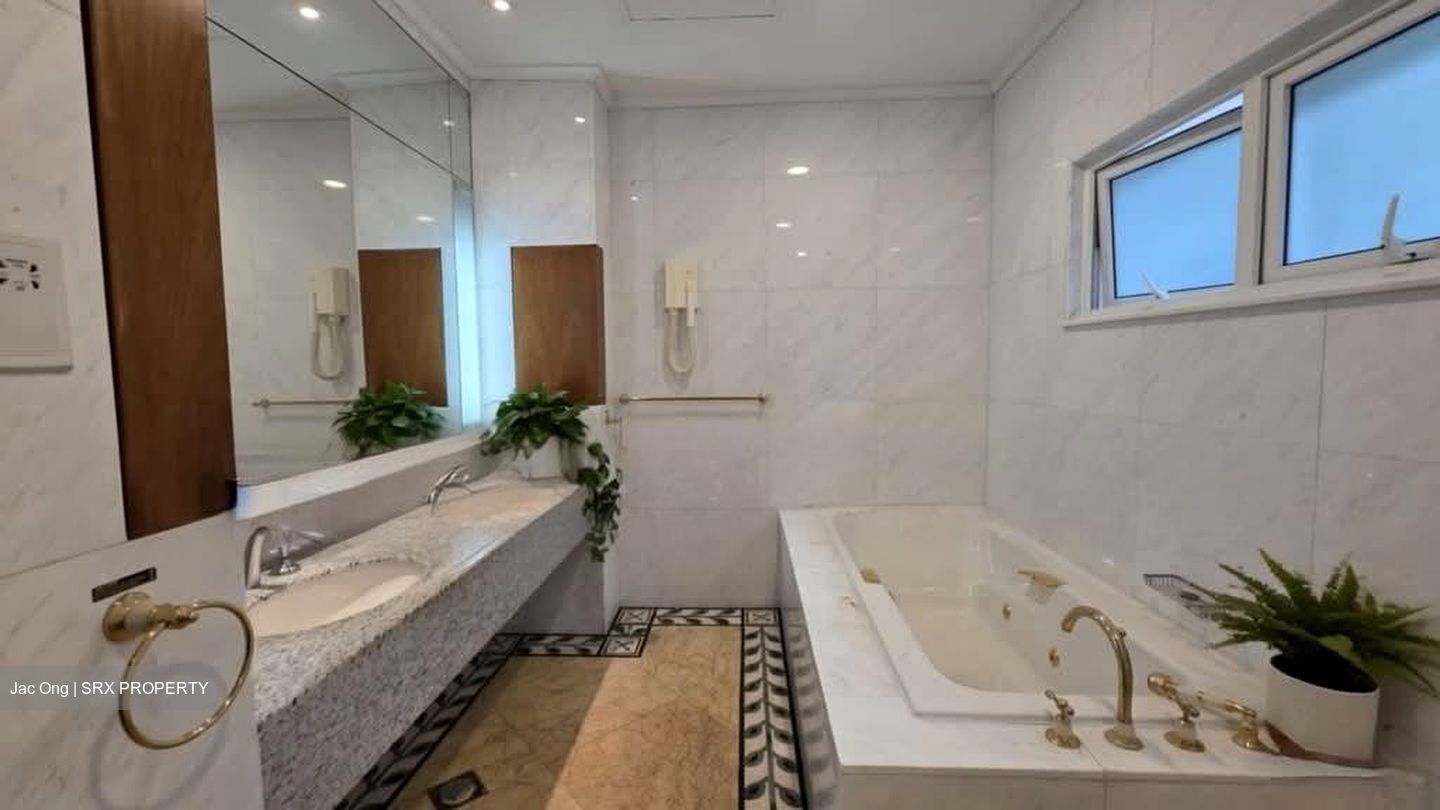 Ridout Road (D10), Detached #553953081
